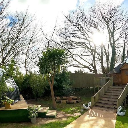 Romantic Treehouse With Hot Tub & Bbq Lodge Praze an Beeble Exteriér fotografie